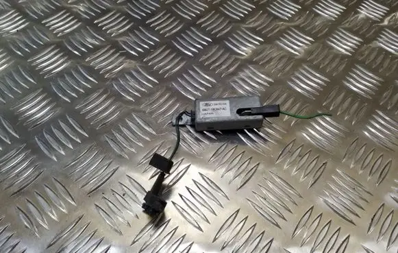Ford Galaxy Aerial antenna amplifier 6M2T18C847AC