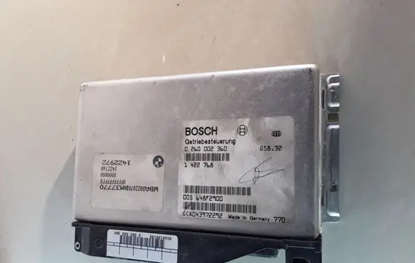 BMW 5 E39 Gearbox control unit/module 0260002360