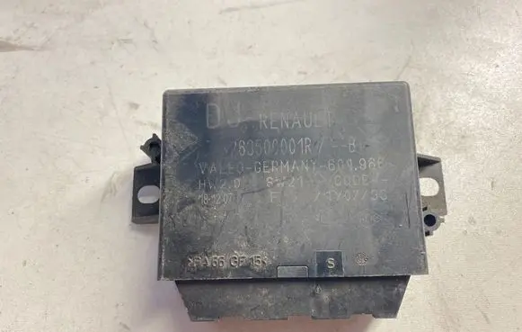 Renault Laguna III Parking PDC control unit/module 263500001R