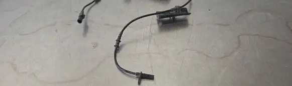 Mercedes-Benz B W246 W242 ABS brake wheel speed sensor A2465402510