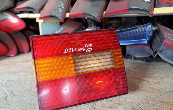 Volkswagen PASSAT B4 Tailgate rear/tail lights 3A9945107