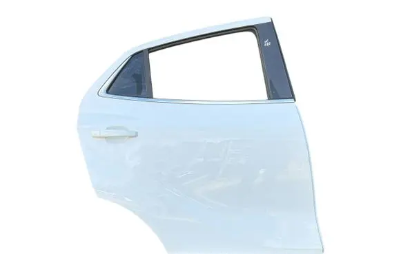 Opel Mokka Rear door