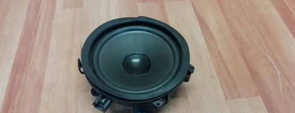 Volvo V50 Front door speaker 8651207