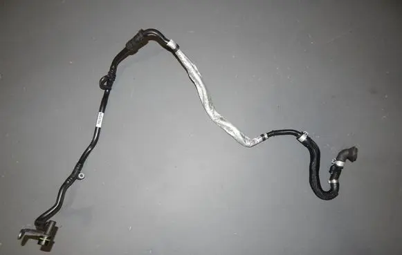 Audi A7 S7 4G Vacuum line/pipe/hose 059131056R