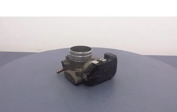 Audi A4 S4 B6 8E 8H Throttle body valve 06D133062