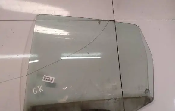 Mitsubishi Colt Rear door window glass AS2