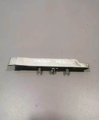 Ford Mondeo MK IV Front bumper mounting bracket