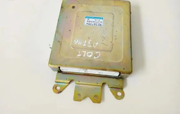 Mitsubishi Colt Engine control unit/module md307354 e2t38986