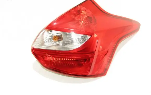 Ford Focus Rear/tail lights BM5113404A