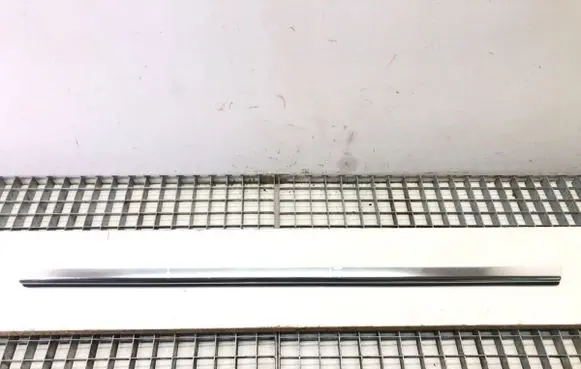 Mercedes-Benz CLA C117 X117 W117 Loading door glass trim molding A1177350182