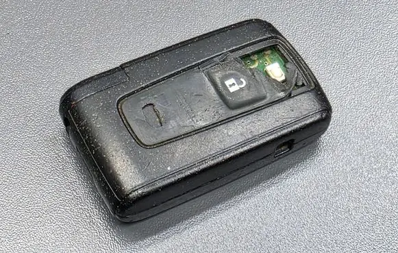 Toyota Corolla Verso AR10 Ignition key/card 