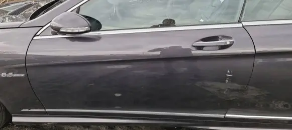 Mercedes-Benz S W221 Door (2 Door Coupe) 