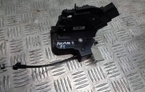 Ford Focus Rear door lock