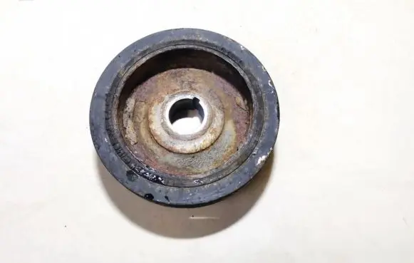 Hyundai Lantra II Crankshaft pulley