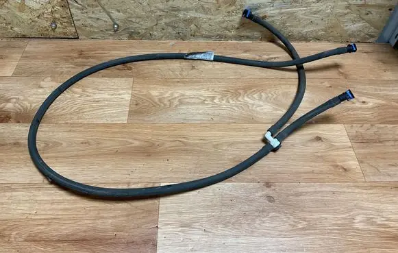 Dodge Journey Headlight washer hose/pipe