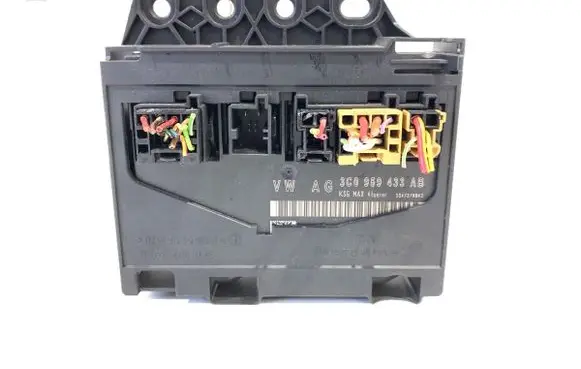 Volkswagen PASSAT B6 Central body control module 3C0959433AB