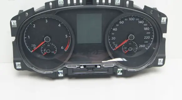 Volkswagen Golf VII Speedometer (instrument cluster) 5G1920741B