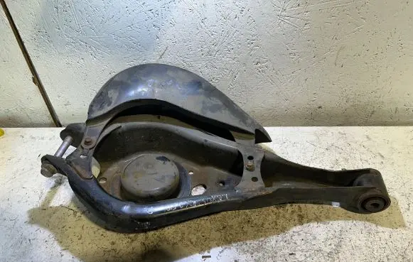 Lexus RX 450H Rear upper control arm/wishbone
