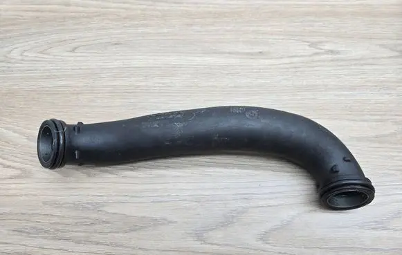 Volvo V70 Intercooler hose/pipe 31441494