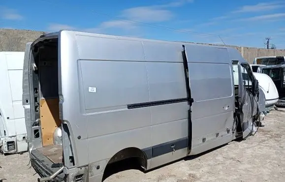 Renault Master III Front quarter panel