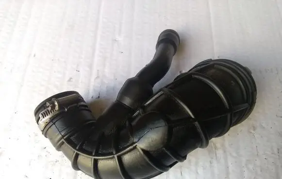 Mazda 2 Air intake hose/pipe 9642212280 32205H