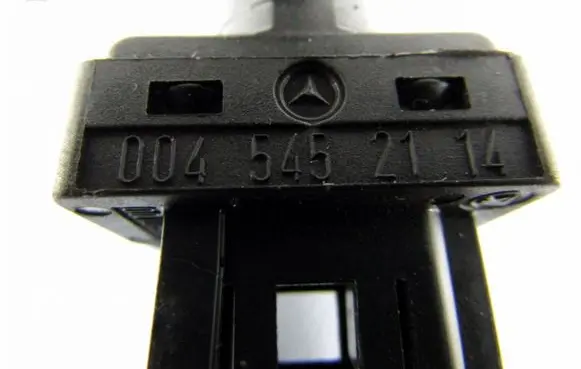 Clutch pedal sensor
