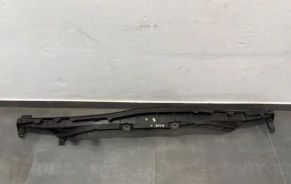 Peugeot 208 I Wiper trim 9676158680