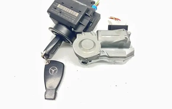 Mercedes-Benz C W203 Ignition lock 2095450908