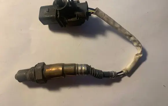 Audi A6 S6 C6 4F Lambda probe sensor 1928404687