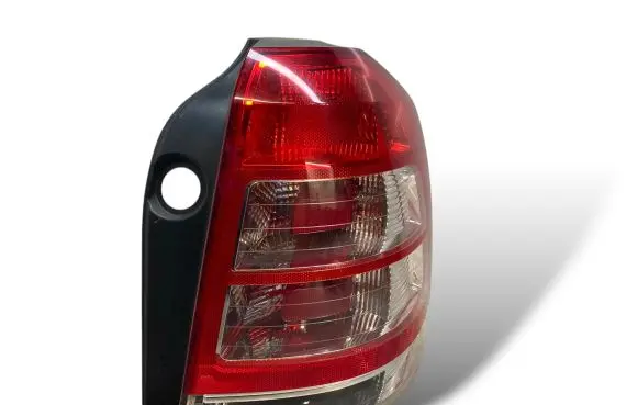 Opel Zafira B Rear/tail lights 13349826 428436430