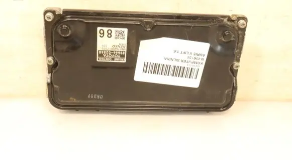 Toyota Auris E210 Engine control unit/module ECU MB276200-7070