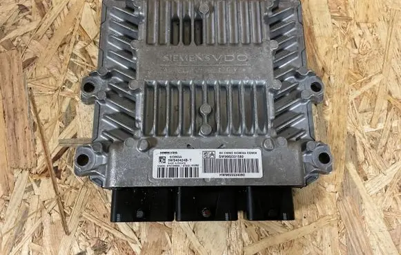 Citroen C5 Engine control unit/module 9662331580 5WS40424BT 9655534080