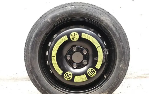Mercedes-Benz E A207 R17 spare wheel 2124000002