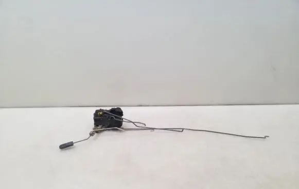 Opel Movano A Front door lock