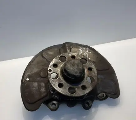 Mercedes-Benz E W212 Front wheel hub A2123320800 2123320800