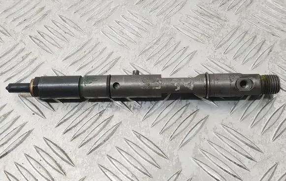 Audi A6 S6 C5 4B Fuel injector 059130201F 0432133795