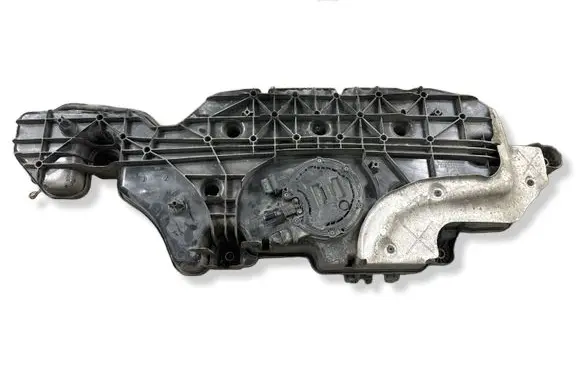 Mercedes-Benz B W247 AdBlue liquid reservoir A2474708202