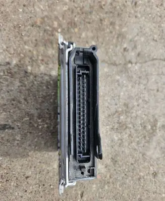 BMW 5 E34 Engine control unit/module 0281001080 22422135T3