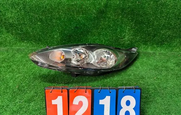 Ford Fiesta Headlight/headlamp 00000201 8A6113W030AJ 1EJ24704501