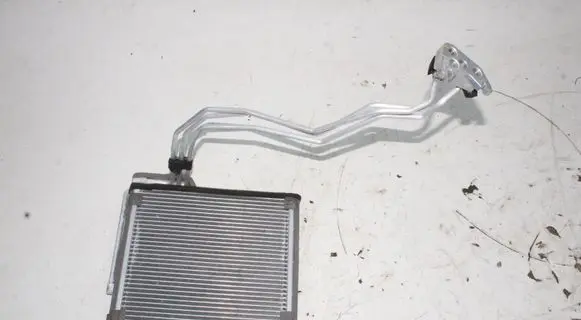 Tesla Model 3 Air conditioning (A/C) radiator (interior) HFC134A