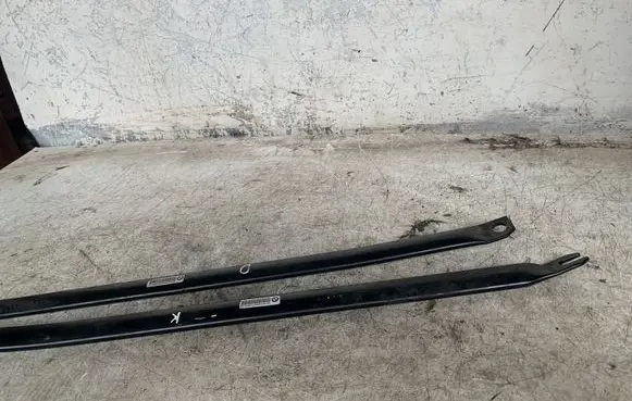 BMW 1 E81 E87 Other engine bay part