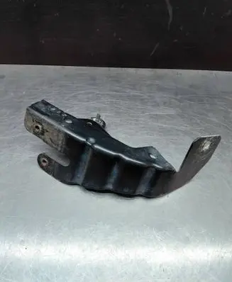Mercedes-Benz E W211 Headlight/headlamp mounting bracket 