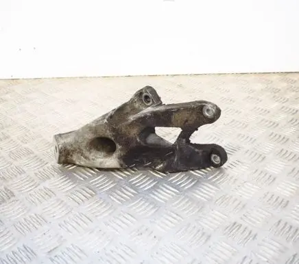 Audi A4 S4 B8 8K Engine mounting bracket 8K0199307AP