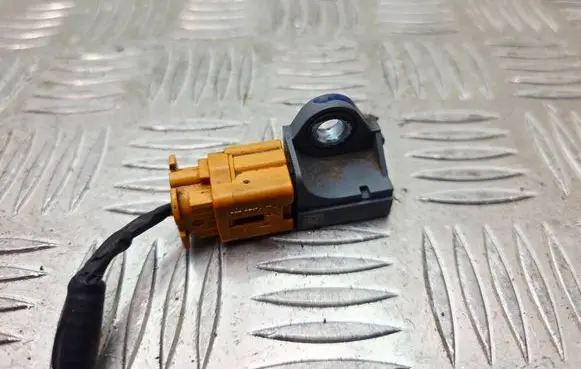 KIA Carens III Airbag deployment crash/impact sensor 95930A4100