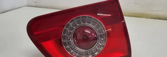 Volkswagen PASSAT B6 Tailgate rear/tail lights 3C9945093
