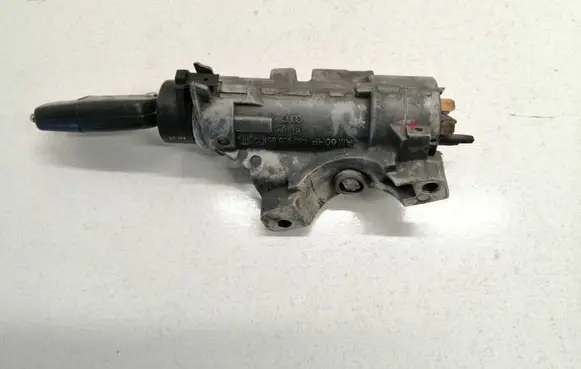 Audi A4 S4 B5 8D Ignition lock 4B0905851