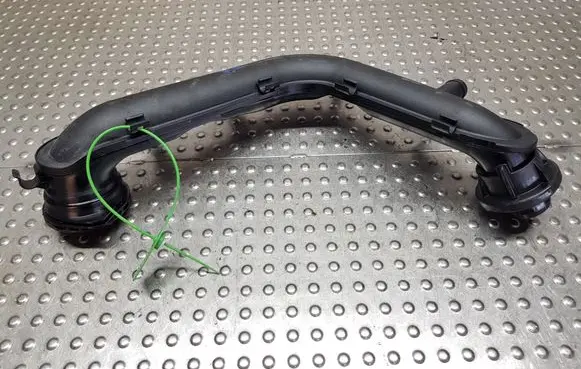 Seat Arona Air intake hose/pipe S27708386 05C145673B