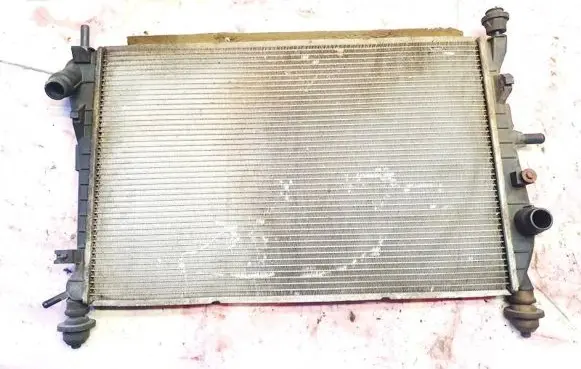 Ford Mondeo Mk III Coolant radiator 2s718005dc 0114a