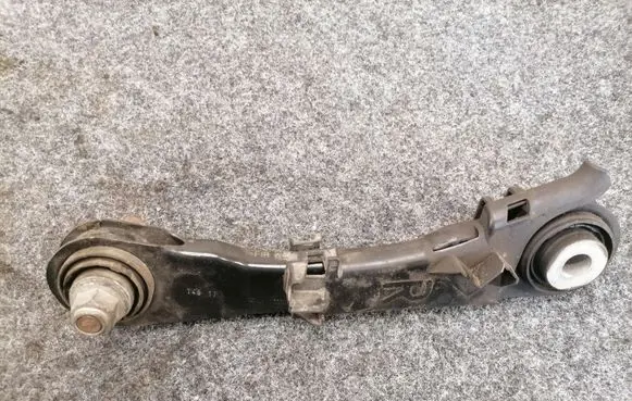 BMW 5 G30 G31 Rear control arm 6867537