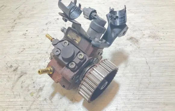 Peugeot Bipper Fuel injection high pressure pump 9683703780 0445010102 01003914742
